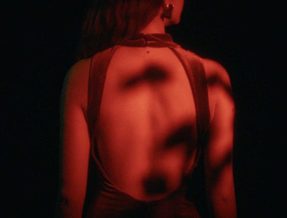Bare Bombay, image 7
