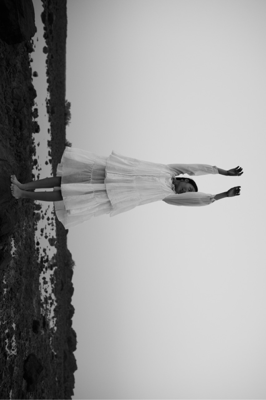 Flecked White, image 2