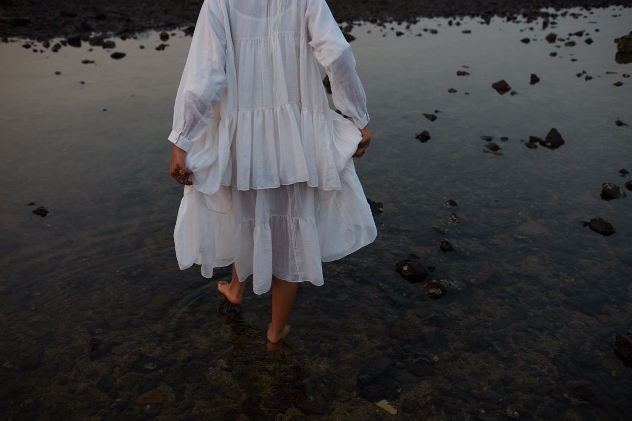 Flecked White, image 4
